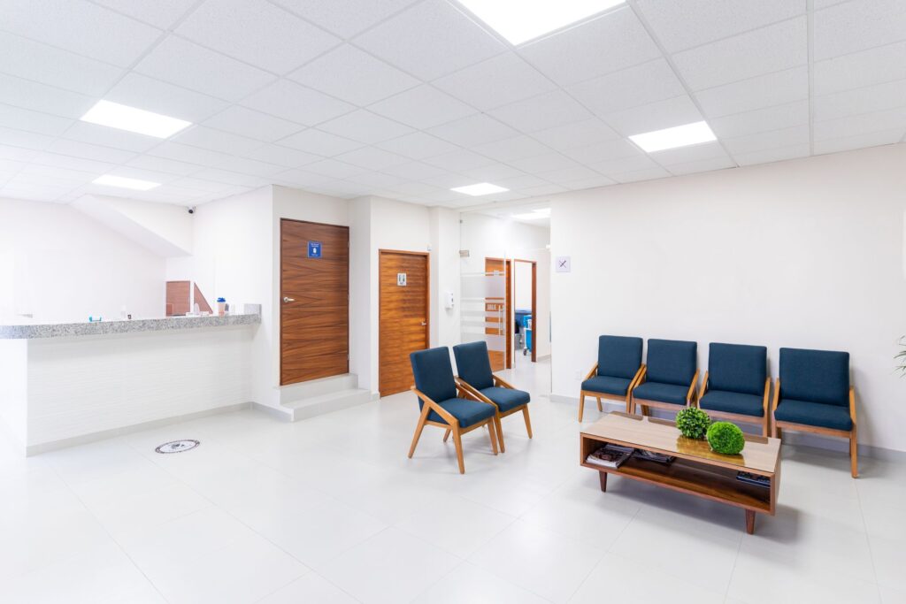 Sala d'attesa del Poliambulatorio AS Medic